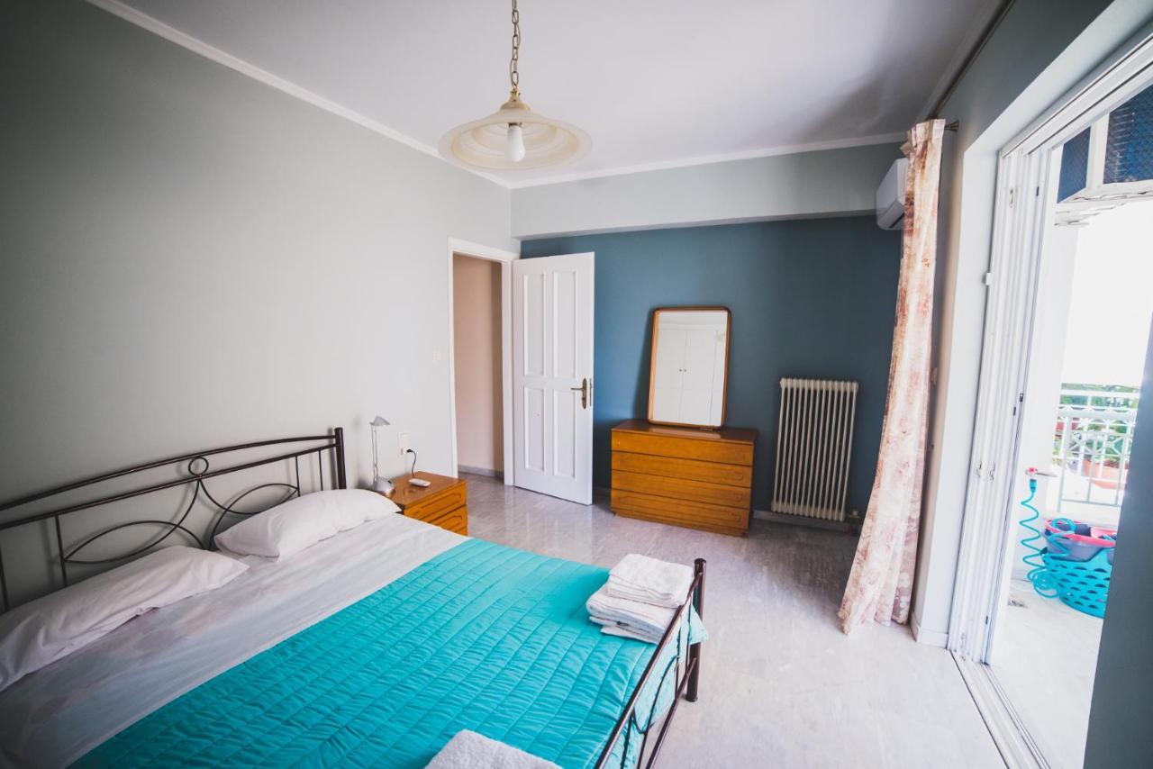 Apartment On Nikaias 5C พาทรา ภายนอก รูปภาพ